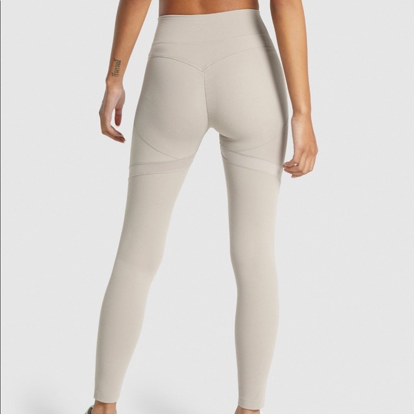 Gymshark Whitney Leggings - Picture 2 of 3
